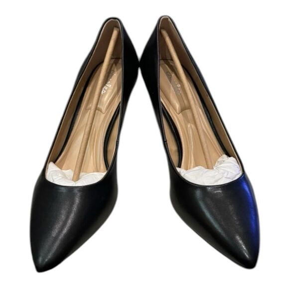 New Charles by Charles David Paula Black Slip On Pumps Heels 11 - Picture 3 of 7